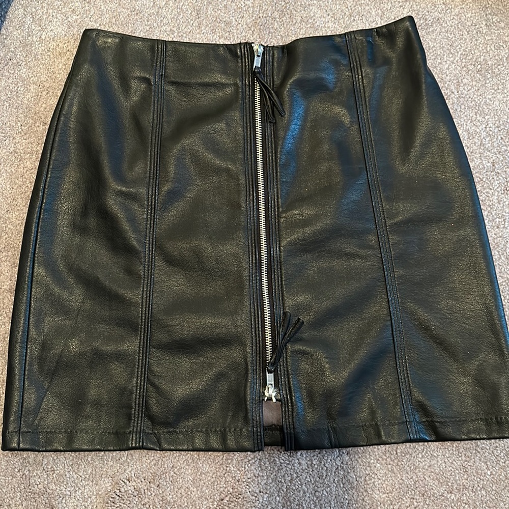 H&M Zip Front Skirt